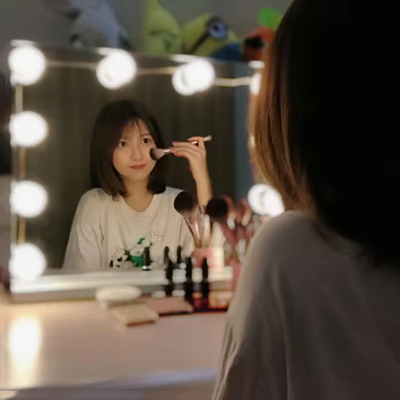 USB LED Hollywood Vanity Lamp  - đánh giá và giá Dressing Table Vanity With Lighted Mirror